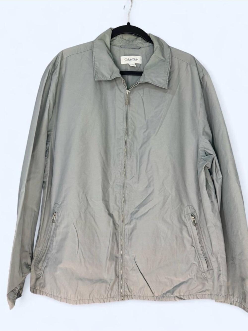 Calvin Klein Men's Light Gray Zip-Up Windbreaker Jacket